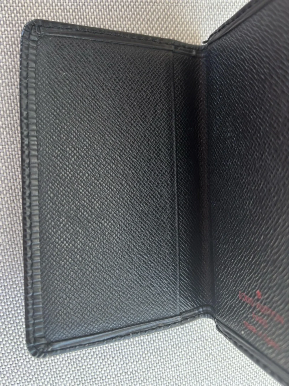 Like‎ New! Authentic Louis Vuitton Epi Leather Bifold Black